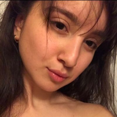 rodrigvezjenn's profile picture. 