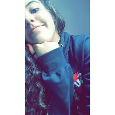 LviaEmanuelle1's profile picture. 