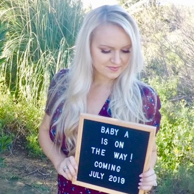 cambriaalvarado's profile picture. 