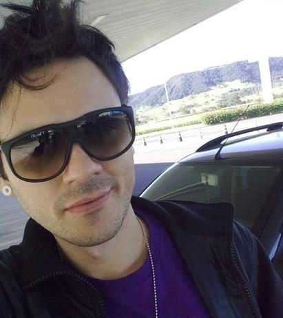 mais um FC pra banda @replacemusic, pra provar pra eles que o nosso amor de fã é o mais verdadeiro que possa existir!
ama eles? então Follow!
since 14/07