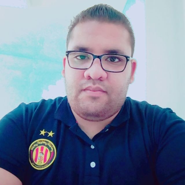 Houssembedoui10's profile picture. 