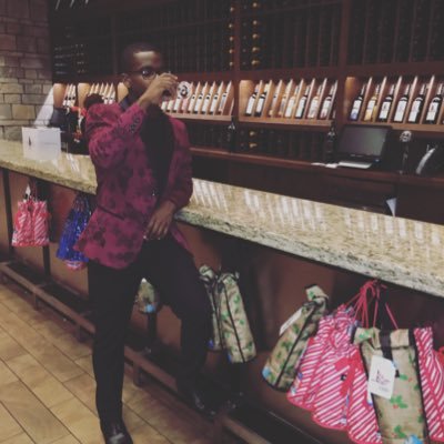 NealMarshall12's profile picture. Living everyday like its my last