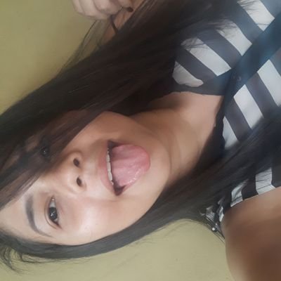 EMILIA_AGUAYO's profile picture. - instagram. aguayo1_emilia.   - fb emilia aguayo --snap: aguayo1_emilia musically: @emiliaaguayo agg💕