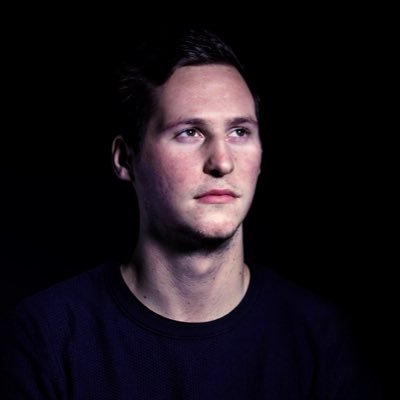 iniasvi's profile picture. 24 jaren overleefd | Digital Media Manager met een passie voor design | EDM as f#ck bro | Oud-scout in hart en nieren (en de rest van mijn lichaam)