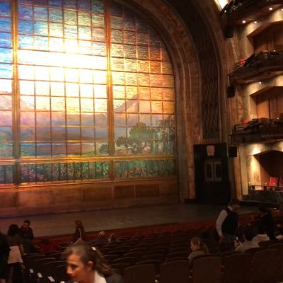 laurafl64's profile picture. 