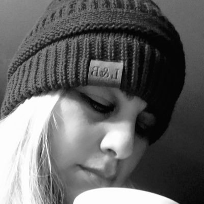 rosalindamtz74's profile picture. ⚾️mom 🏐