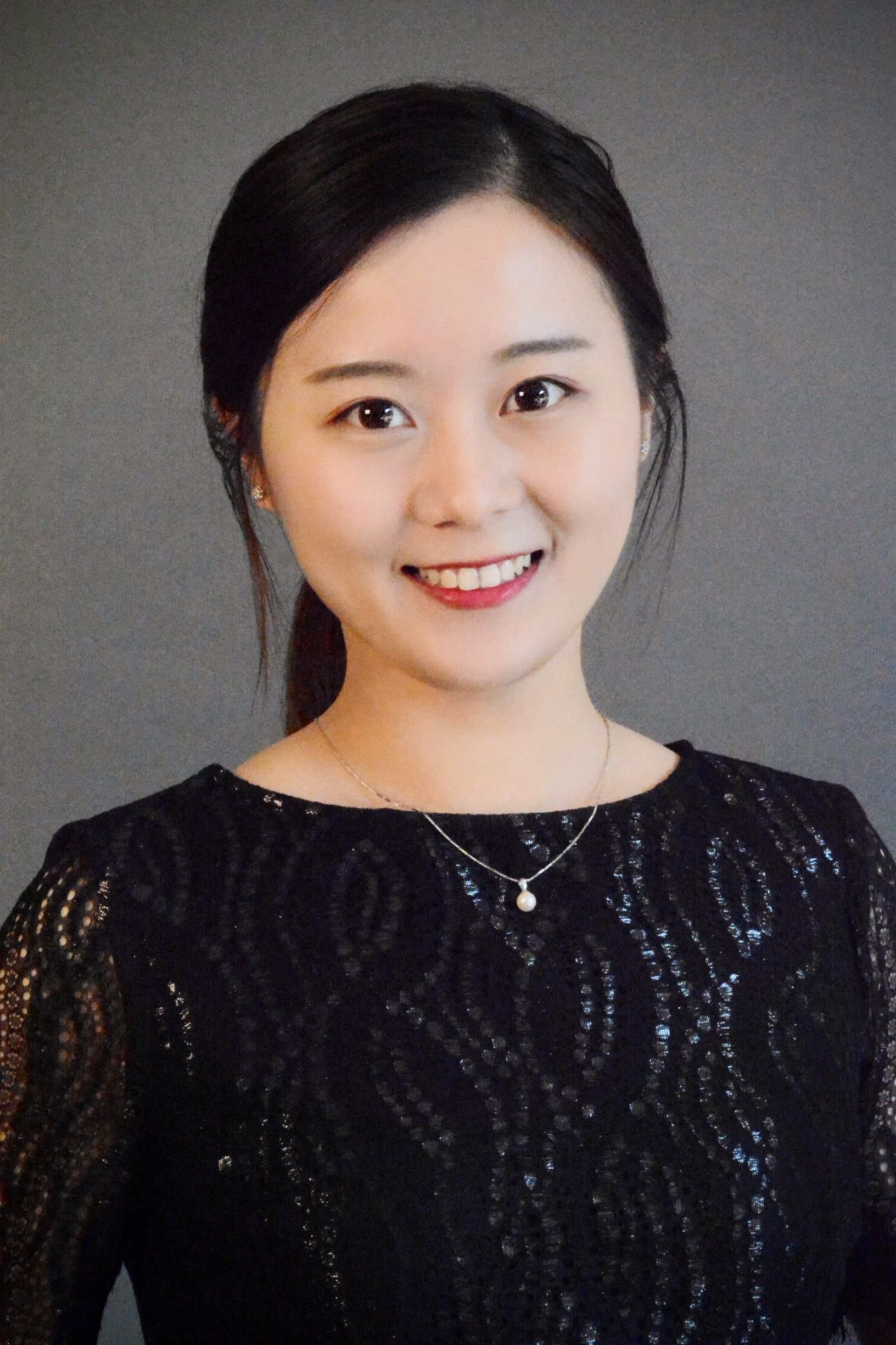 Assistant Professor at SIRPA, Fudan University; Chinese Director of Fudan-ScPo DD Program. Fox Fellow at Yale 19’. Research on international organizations.