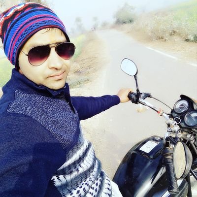 Ramveer71617565's profile picture. A student who is facing unemployment...

100% follow back 🔙