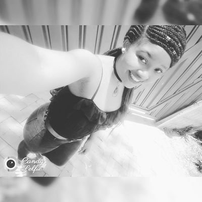 SharnazSimphiwe's profile picture. l choose happiness 😊