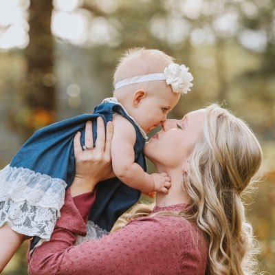 MrsCourvelle13's profile picture. Wife - Mother - Lover of Jesus - Teacher - Business Manager - Worshiper