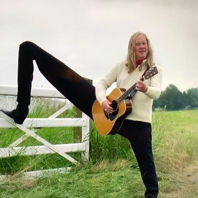 Mickylurve's profile picture. The hairy-handed gent who ran amok in Kent