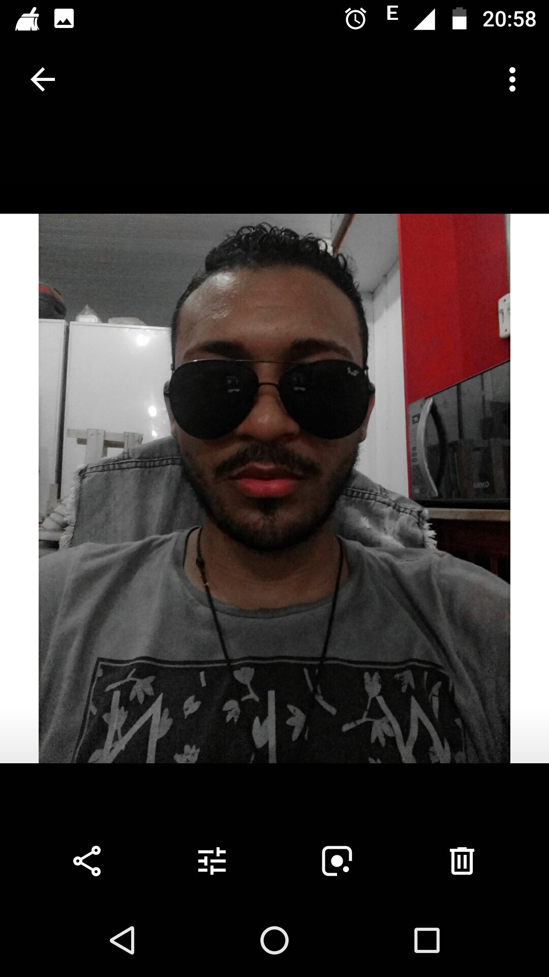 Reciprocidade é tudo!
 Jovem independente 👨