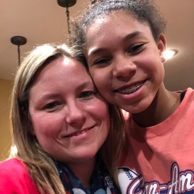 mindy7229's profile picture. 