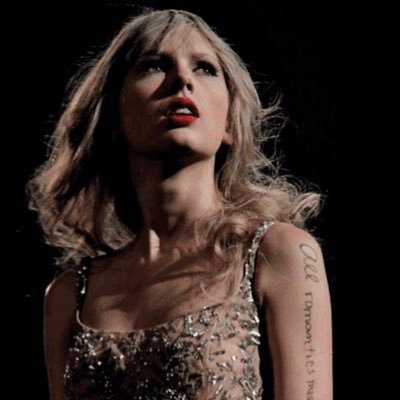 fistedbytaylor's profile picture. .