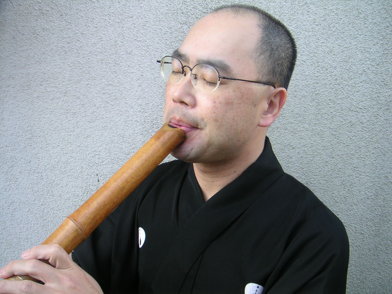 kohzan1's profile picture. 尺八や土笛など、演奏したり、教えたりしています。 都山流竹琳軒大師範、講士、検定員。日本音楽家ユニオン、日本尺八演奏家ネットワーク会員。