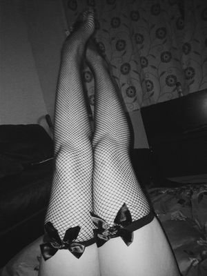 thedevilinsideL's profile picture. Depressed soul with a very kinky side