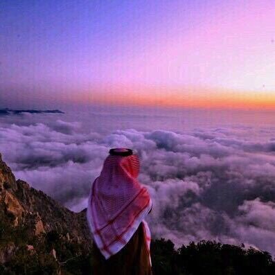 KsIucs's profile picture. قد يرزق العبد إدراكا وذكاءً؛ ثم يهمل تلك المواهب وينشغل بالتفاهات! يقول عمر فروخ في غبار السنين:الحرمان أن يوهب الإنسان فكرا ثم لا يستخدمه في وجوهه الصحيحة!!!!