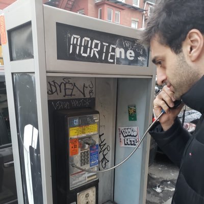 RezarajabiZz's profile picture. I am analogue in a digital world