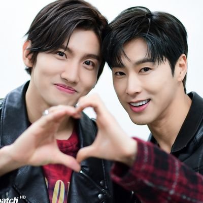 👉동방신기 보면 웃음버튼 눌리는 계정👈