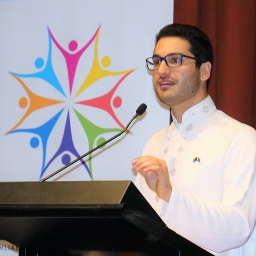 FrancisVentura's profile picture. Teacher. Love Australia, coffee, culture and travel.