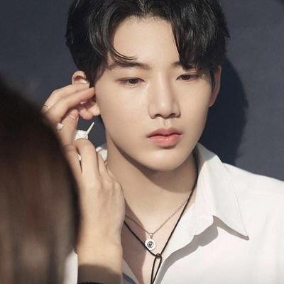 3K9zKLMG3AM0kfc's profile picture. YG宝石箱応援垢です！！
ハルト，マシホ，ジュンギュ推し❤
熊本っていうド田舎のYG信者です。

コニギ・・・推しはハンビン
　　　　　　リアコはジナニ
うぃのも好き・・・ジヌペン