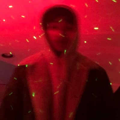 MAINFRAME42069's profile picture. Veo