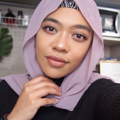 coffeecupcloset's profile picture. Youtube/Insta coffeecupcloset