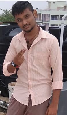 KAbisheak's profile picture. Collage student