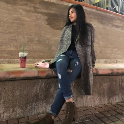 stephcflores's profile picture. Vegan 🌱 • US Army