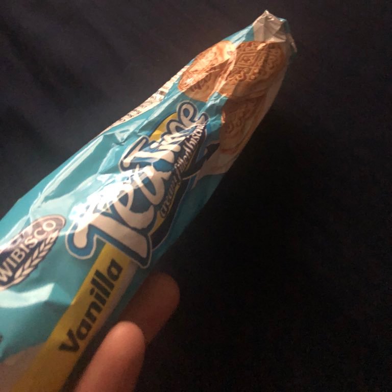 annonymeeze's profile picture. 