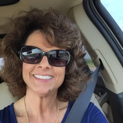 MarthaL93521126's profile picture. 