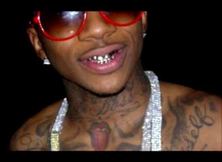 TeamBased's profile picture. A fanpage for the talented Lil B from the pack. Make sure yall follow the based god @lilbthebasedgod