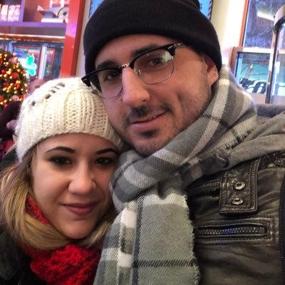 lcarri5's profile picture. 