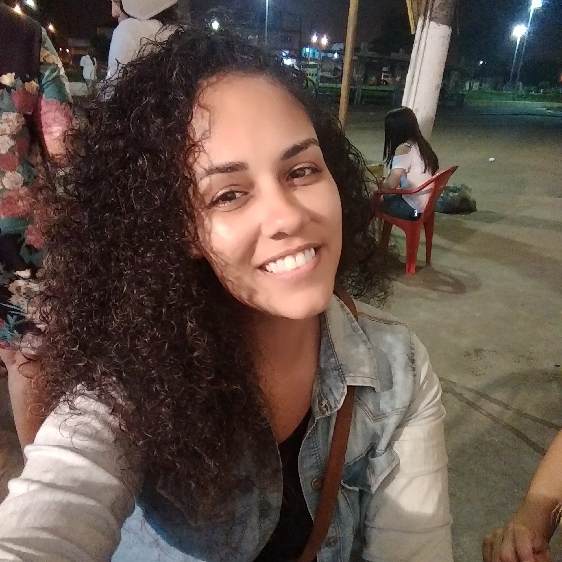 arianerabelo1's profile picture. Campeã mundial de Jiu jitsu 2019 faixa roxa master
Namorando 
Mamãe de 2 meninas lindas