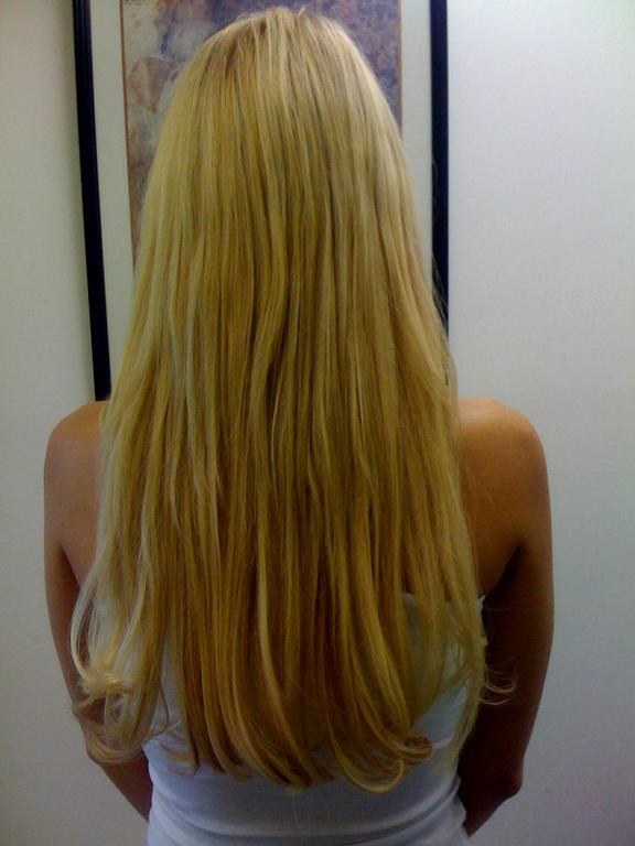 Giovanni and Son have high quality human hair clip extensions. Call 310-397-5287 now to buy now to buy human hair clip extensions.