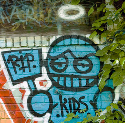 Pittsburgh has some talented street artists and graffiti taggers.  We'd love to showcase some here.