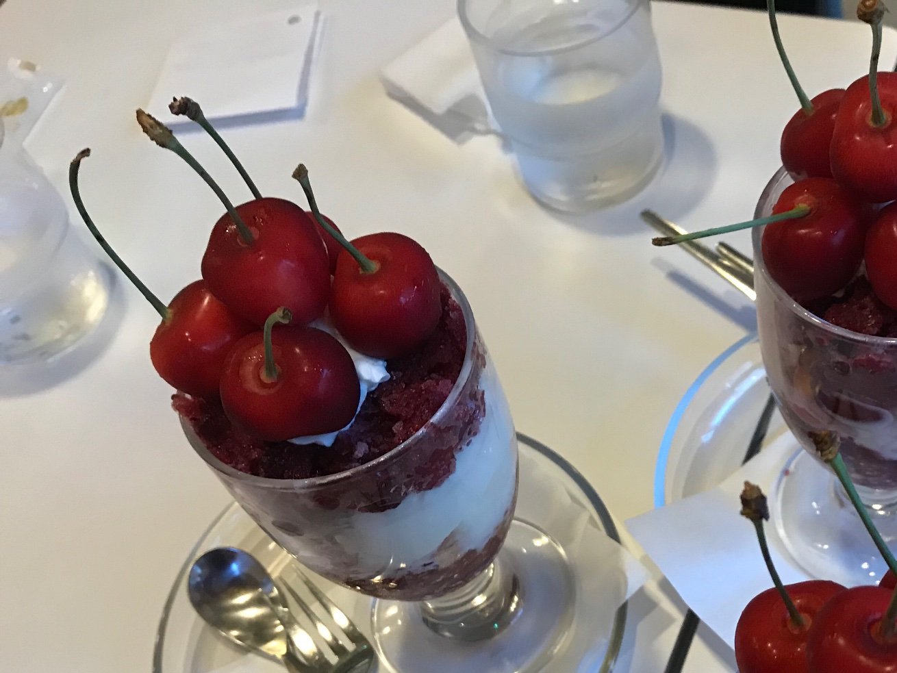 holy_lily's profile picture. ひたすらのんびりしたい 1日中ミルクティーを飲んでいます 前世は猫で猫生の大部分をひたすら丸くなって寝てました 世界はおしなべて平和であることを願う⭐︎健康増進キャンペーン中