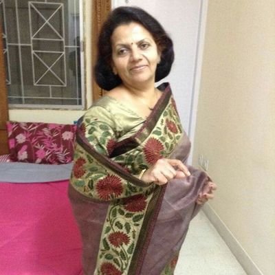 Nature lover; yoga, music and dance enthusiast