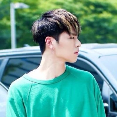 ট ইট র Saya ジュネ そーやって変顔するから事故画王とか言われるんだよ 変顔しなければいいのに 訳 ジュネの変顔大好きです ほんとに最高です もっと沢山やってください Ikon ジュネ