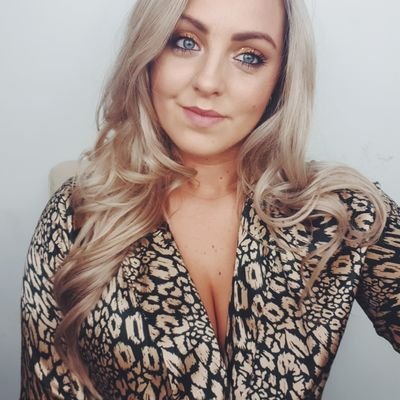 Charlotte fox twitter