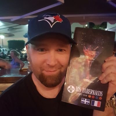 Airline employee, love to travel!
Die-hard Ottawa Senators and Toronto Blue Jays fan!