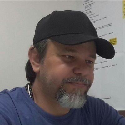 Brasileiro, goiano, pai apaixonado 😍💙, corretor 💼, abençoado📿 🙌.