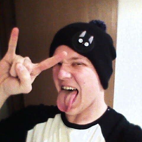 FLW_FICTION's profile picture. Raider fan. I write, read, game, work, watch sports, love my friends, love my family. I'm happy this way.