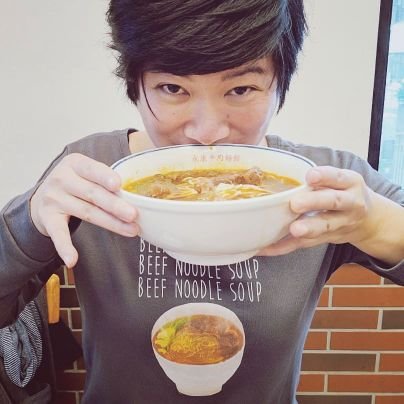 Eat food. Drink booze. Pet dogs. Take photos. Make Puns. Repeat.