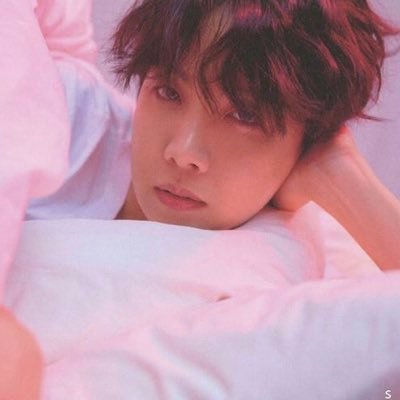 delightfulhobi's profile picture. A gentle reminder that your heart is a muscle that should be exercised regularly. Love often and love deeply.