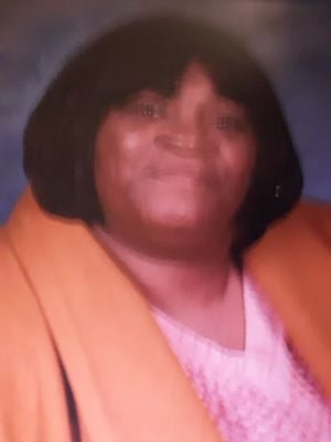 SandraB61741150's profile picture. I am a Artist and I wish to be the next great Picasso!