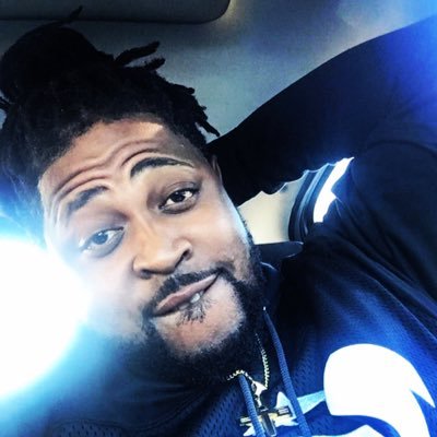 (Professional arena football player) #AFL #IFL #AAL #AWFC #LouisvilleXtreme #WinstonWildcats #YorkCapitals (LB/DE/FB) #RareBreed #CantBeBasic 🏈🤧🦍😤