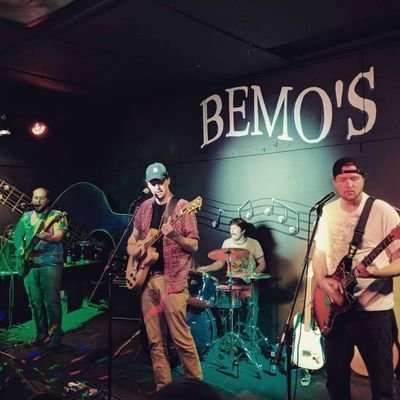 TheWhiteOranges's profile picture. Bay City  - 
https://t.co/lFi619rYkQ
All music available here 👇👇https://t.co/cRwQanpF1k