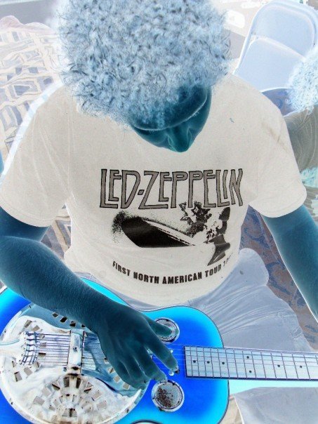 kholbylawson's profile picture. Awesomeness incarnate, with a side of g33k.