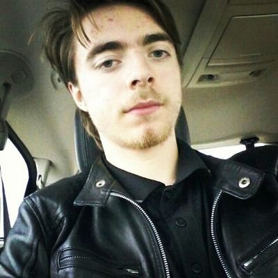 Hi my name is Samuel Deaton or William Price, but most people call me Price, I like to make YouTube videos on Tech and gaming
